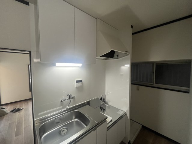 本一色一丁目戸建のキッチン