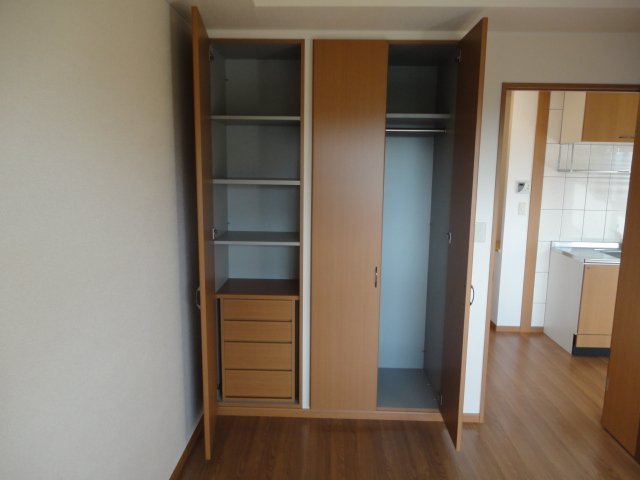グレイス　シャトレーンの収納|クローゼット