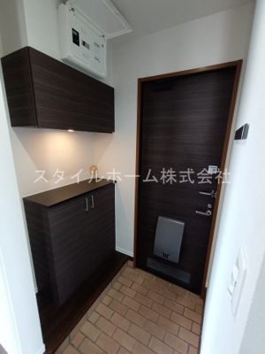 【玄関】 | ディアス馬見塚B