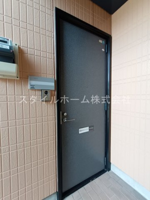 【玄関】 | ディアス馬見塚B