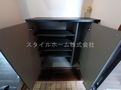 【玄関】 | ディアス馬見塚B