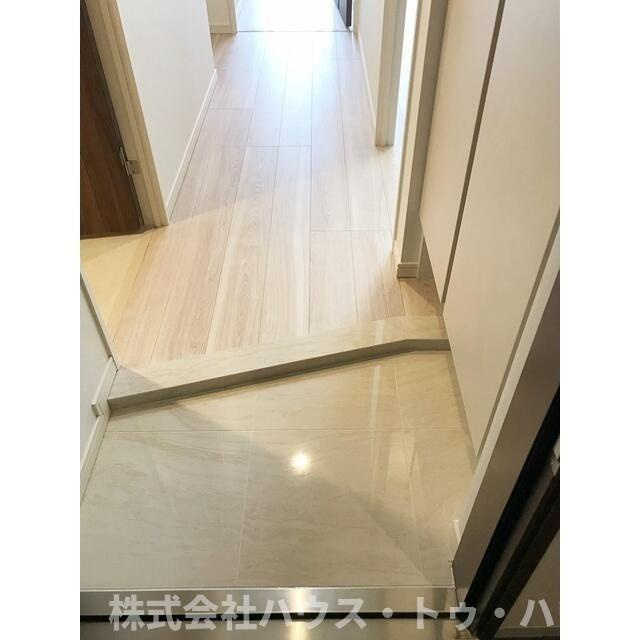 ラグゼナ流山おおたかの森の玄関