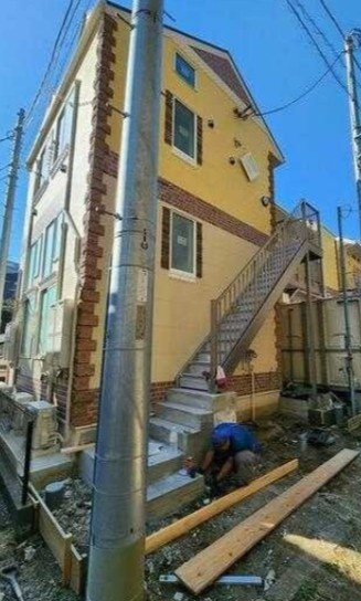 横須賀市追浜本町１丁目のアパートの外観