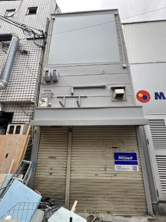 十三本町 テナント