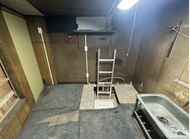 十三本町 テナント
