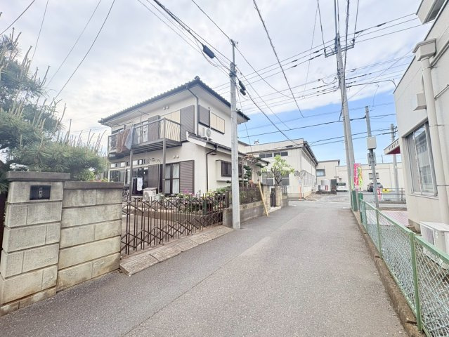 狭山市南入曽　建築条件なし売地　西武新宿線『入曽駅』徒歩6分　【入間野小学区】の前面道路含む現地写真