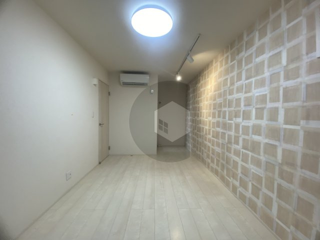フジパレス放出6番館の洋室