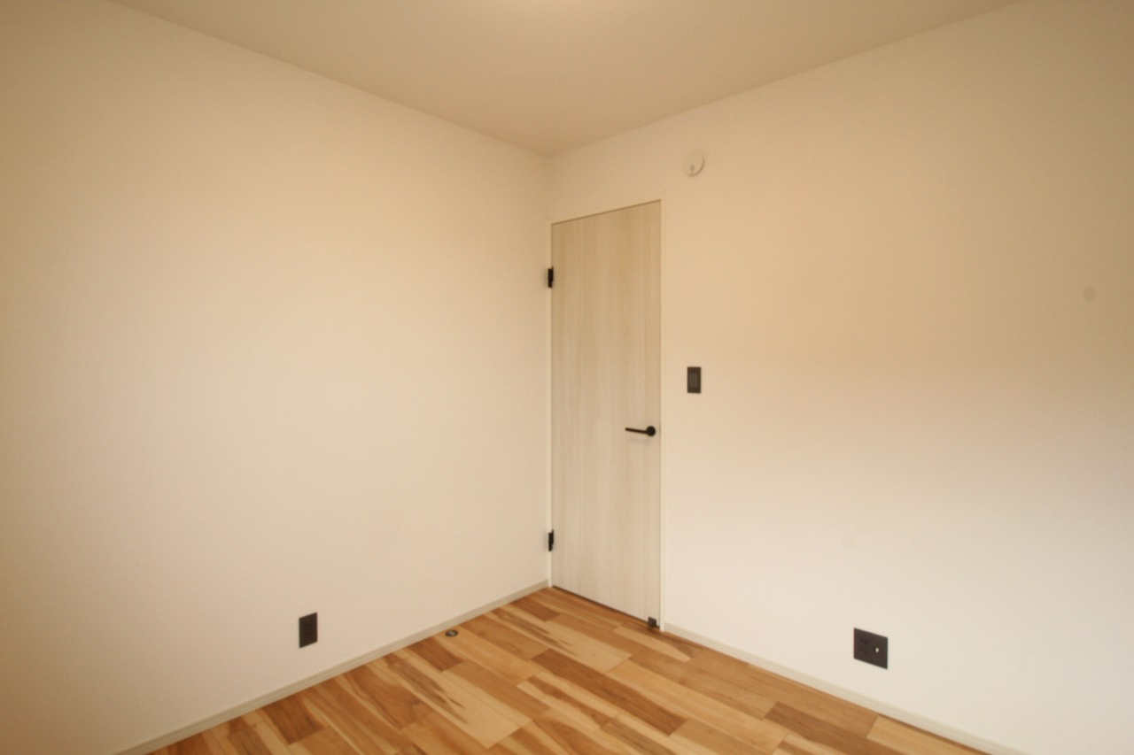 南国市大そね　2号棟　サウナ室付き　新築戸建　（全2区画）　の洋室|2Ｆ　南西の部屋　4.5帖
