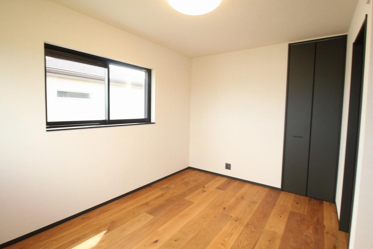 南国市大そね　2号棟　サウナ室付き　新築戸建　（全2区画）　の洋室|2Ｆ　南東の部屋　4.5帖