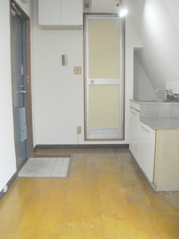 メゾンＩＴＯの寝室|★明るいフローリングの角部屋です★