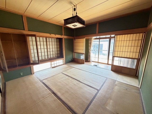 都城市高城町穂満坊の中古一戸建の和室