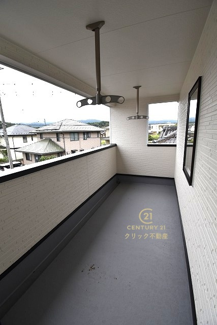 Cradlegarden　 日立市川尻町　第7　1のバルコニー|お部屋から出られるバルコニーです。ちょっと気分転換に外の景色を眺めて深呼吸もいいですね。