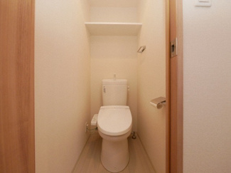 【トイレ】 | プレサンス北堀江 | 落ち着いた色調のトイレです
