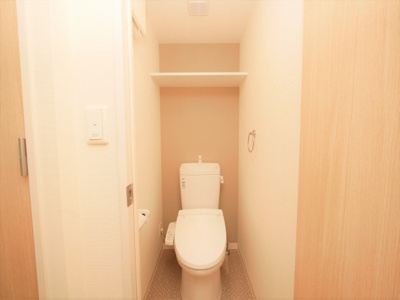 【トイレ】 | プレサンス四天王寺前夕陽ヶ丘 | シンプルで使いやすいトイレです