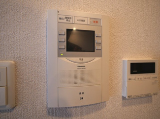 【セキュリティ】 | プレサンスOSAKA DOMECITYビーツ | モニター付きインターホンです