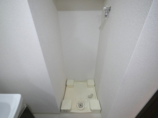 【設備】 | プレサンスOSAKA DOMECITYビーツ | 洗濯機置き場です
