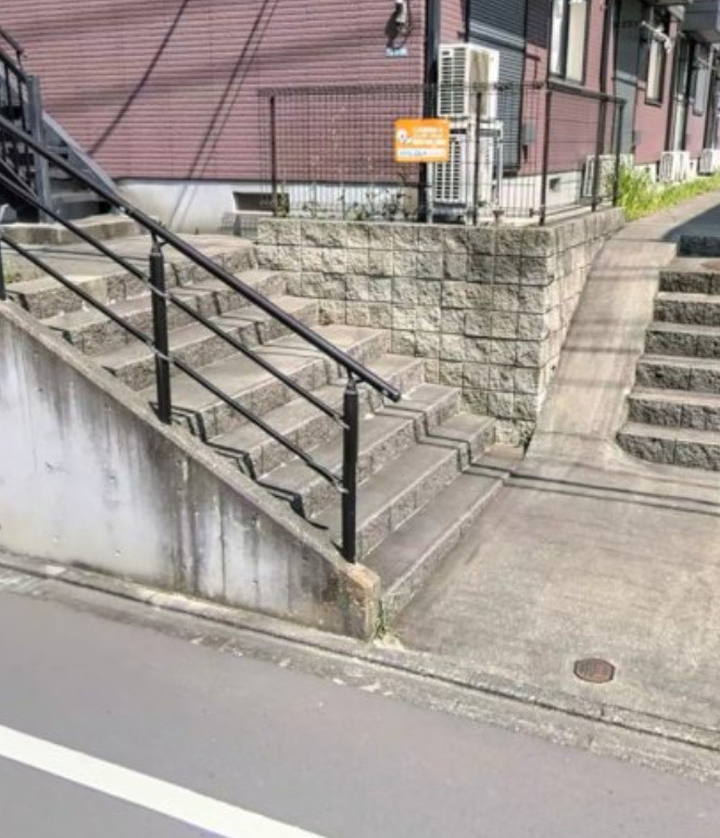 アーバン・ウエストのエントランス