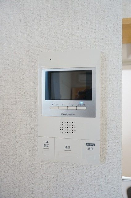 プラシードRのセキュリティ|モニター付インターホン☆