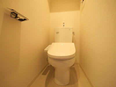 【トイレ】 | プレサンスドームシティ | 落ち着いた色調のトイレです