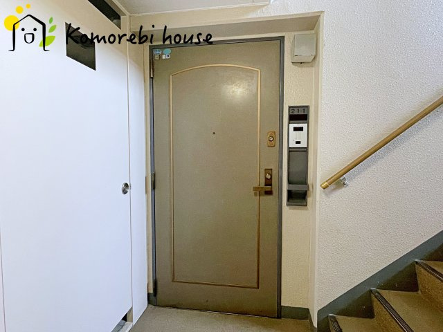 北鴻巣パーク・ホームズ壱番館の玄関|きれいな玄関です