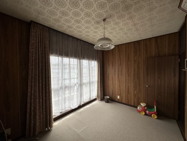 中古住宅　大洞桜台4丁目の洋室