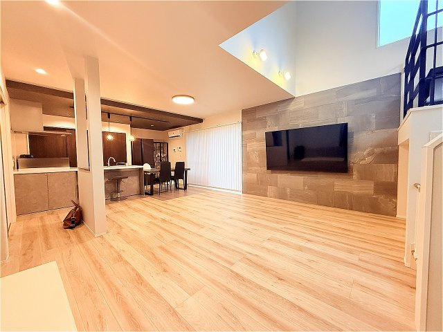 今福中古戸建の居間・リビング