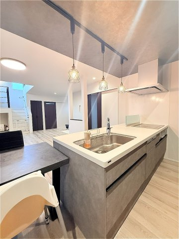 今福中古戸建のキッチン