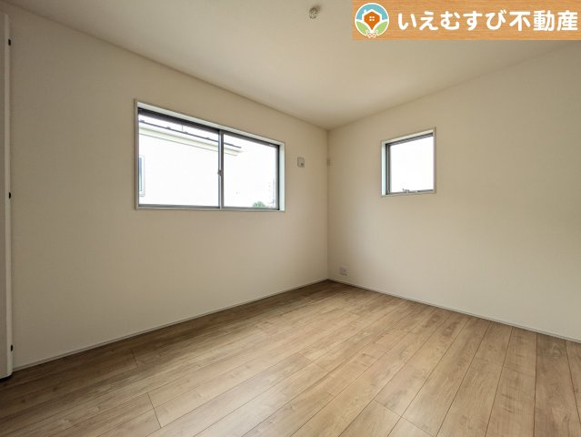 Livele Garden.S　南羽生駅Ⅱの洋室