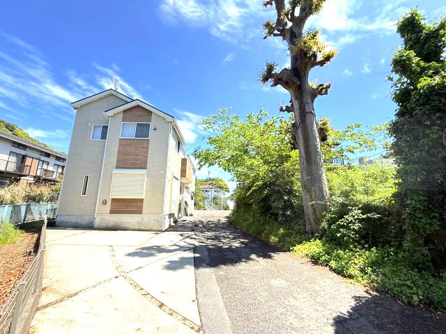 自然溢れる住環境　リバーサイドの外観|陽当良好