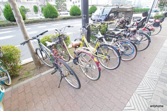 グランドールハタダ　仲介手数料無料の駐車場
