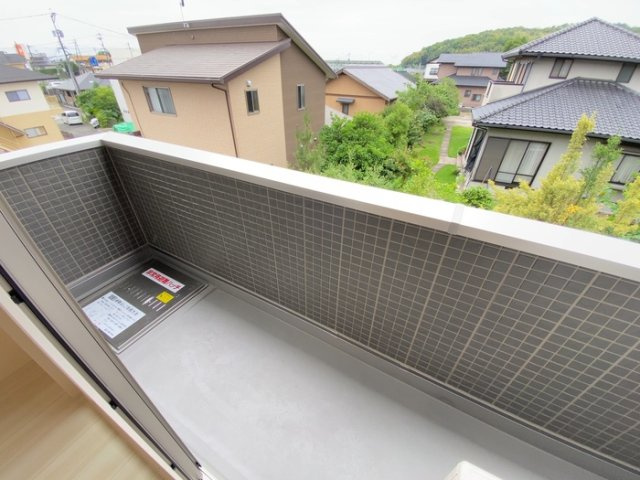 コンフォータブル TJのバルコニー