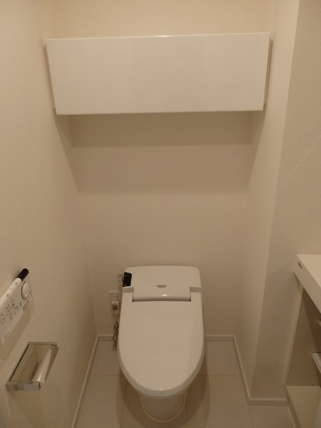 新品家具付きマンション下目黒34(KaGood東京)のトイレ