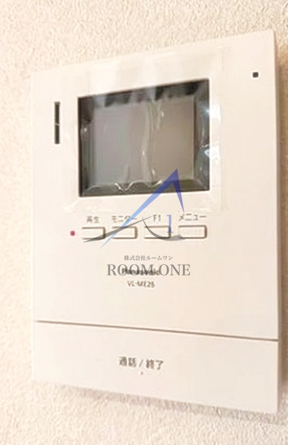 高田馬場住宅のセキュリティ|モニター付きインターホンです。