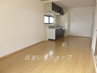 セジュール清水Ⅱ　Ｂ棟の居間・リビング