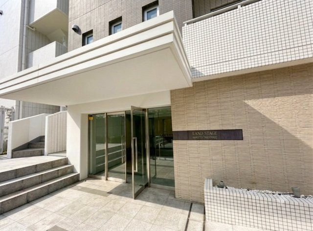 【エントランス】 | ランドステージ学芸大学