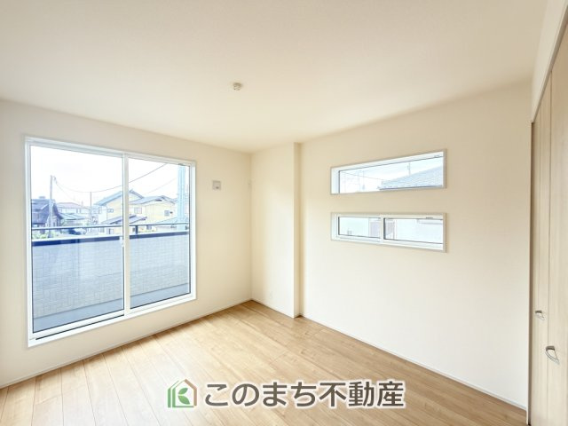 ブルーミングガーデン宇都宮市簗瀬町の洋室|南向きで陽当たりの良い洋室♪風通しもよく快適です☆