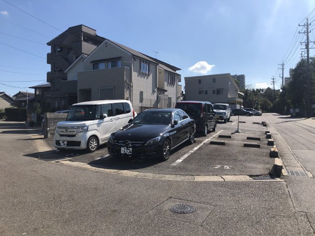 寺ひがし駐車場の駐車場