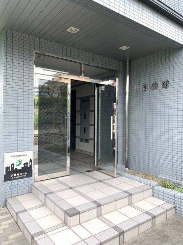 壱番館のエントランス