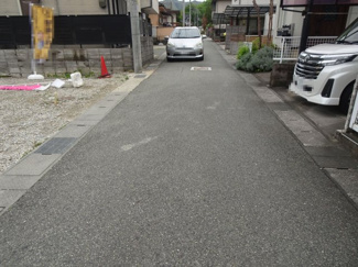 【前面道路含む現地写真】 | 川西市鼓が滝2丁目13の27　売り土地