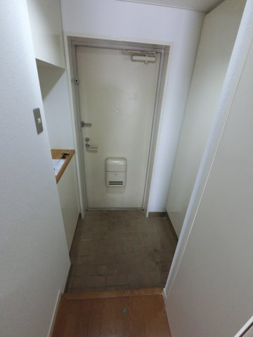 サンマリノ　アネックス(E-189)のエントランス
