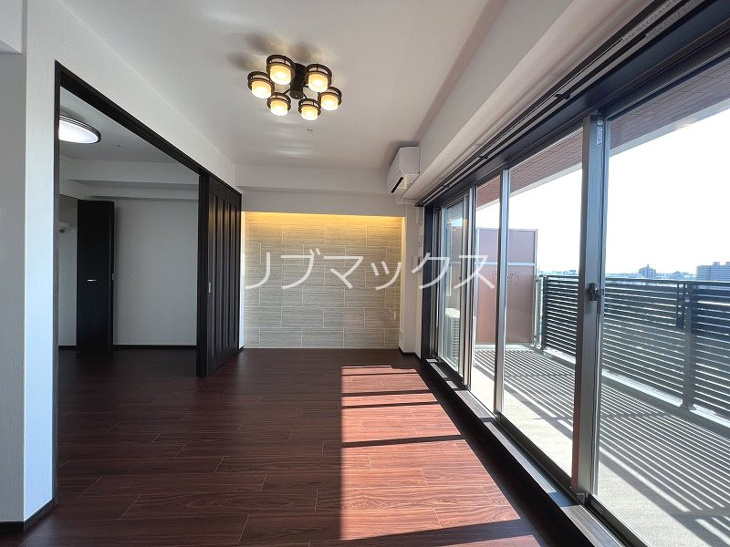 【居間・リビング】プレジオ御幣島 