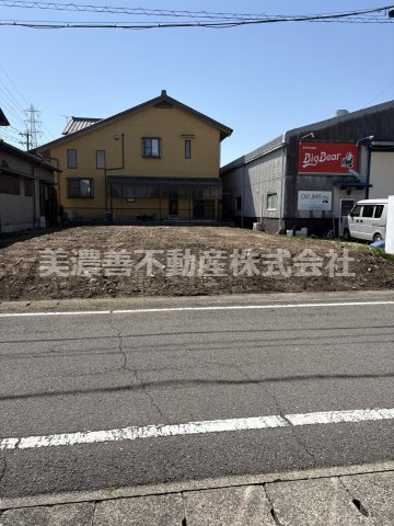 ６６９０４　瑞穂市生津外宮東町土地の外観
