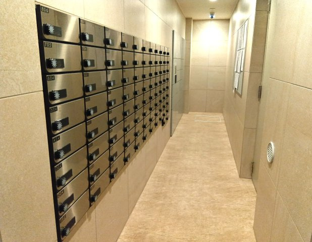 アルファスマート高野の設備|集合ポストはダイヤル式の施錠です。