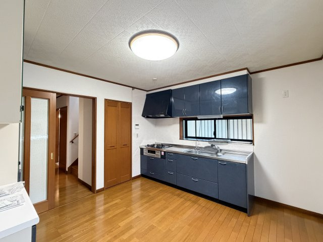 【居間・リビング】 | 熊谷市新堀　中古戸建