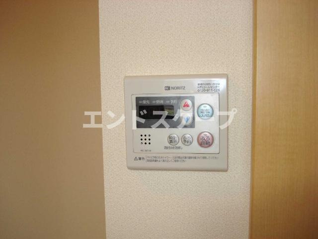 レジェンドの設備|給湯パネル
高崎、前橋のお部屋探しはエンドスケープまで！お客様の理想お聞かせ下さい♪