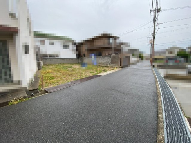 明石市太寺大野町　土地の前面道路含む現地写真
