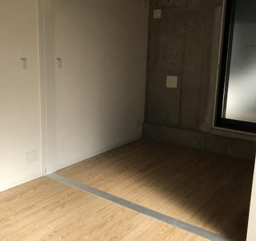 アート・フル中井の居間・リビング