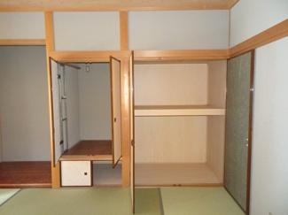 【収納】 | 川西市萩原台西3丁目289　中古一戸建て