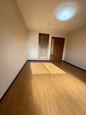 ヴェルドミールAOの寝室