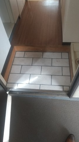 川崎市中原区新丸子町の賃貸マンションの玄関